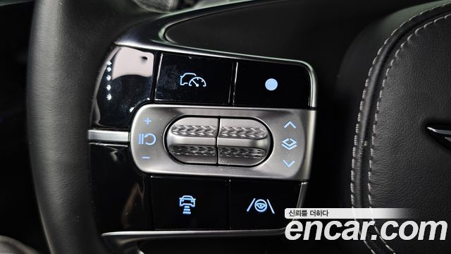 Genesis G90 2022 — photo 31