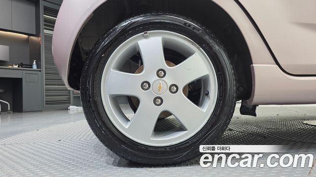 Chevrolet Korea Spark 2012 — photo 5