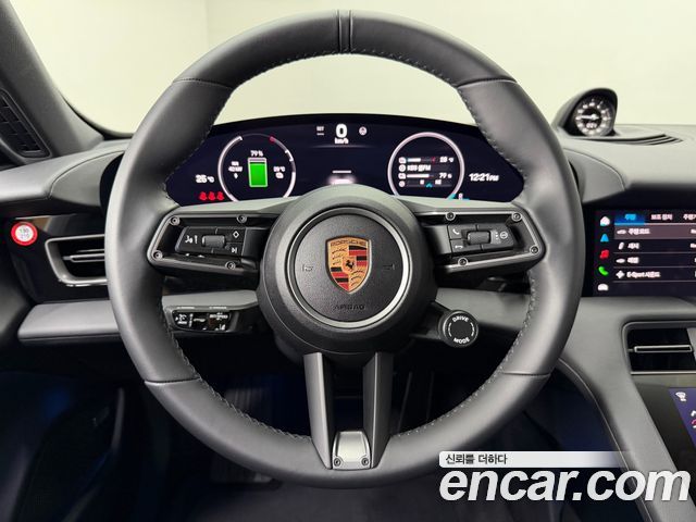 Porsche Taycan 2025 — photo 6