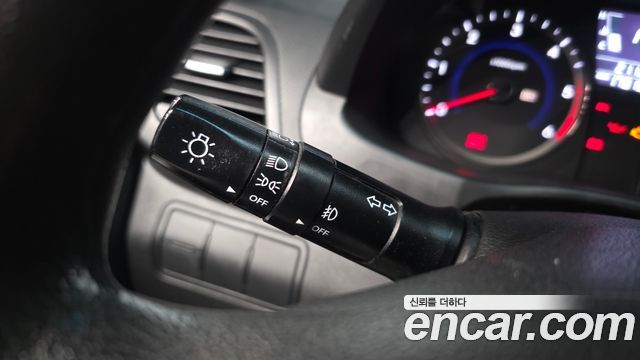 Hyundai Accent 2011 — photo 21