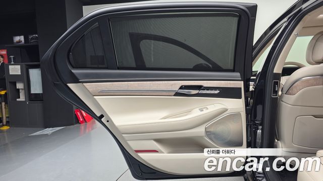 Genesis G90 2021 — photo 15
