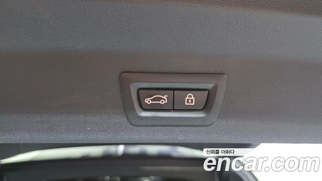 BMW X3 2021 — photo 32