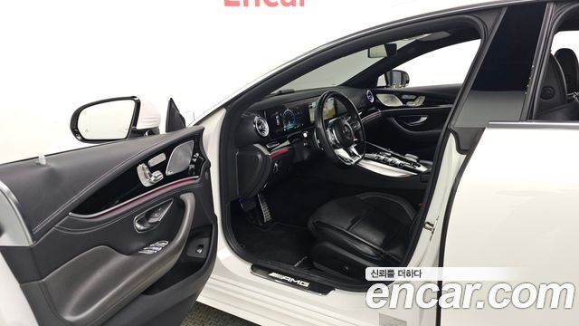 Mercedes-Benz AMG GT 2019 — photo 10
