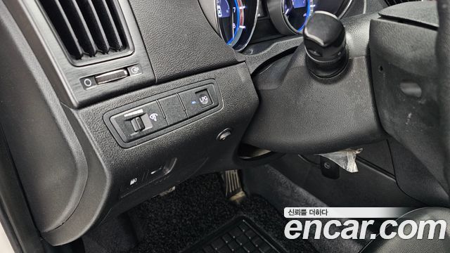 Hyundai Sonata 2013 — photo 25