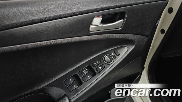 Hyundai Sonata 2013 — photo 30