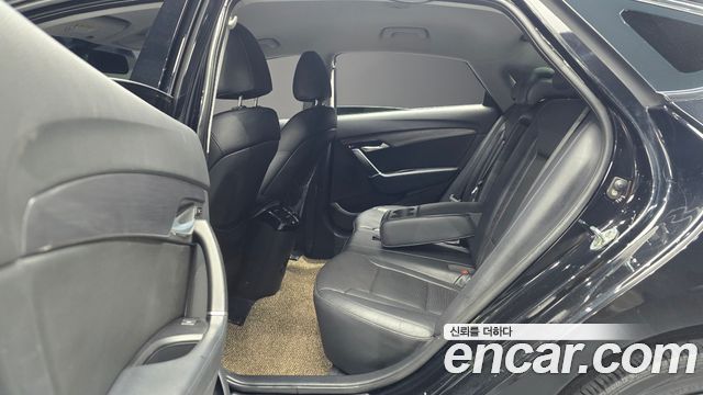 Hyundai i40 2012 — photo 12