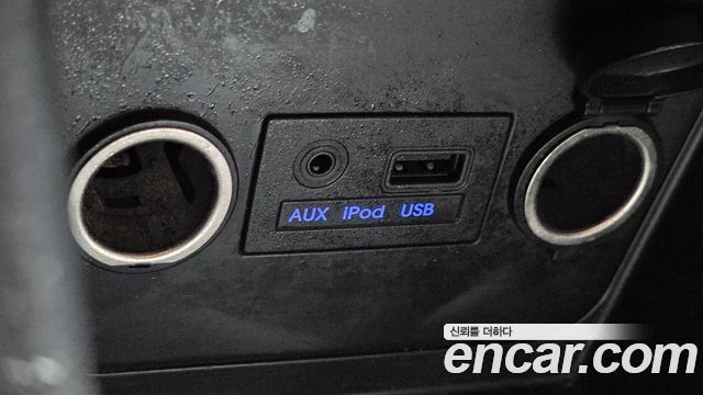 Hyundai Accent 2012 — photo 17