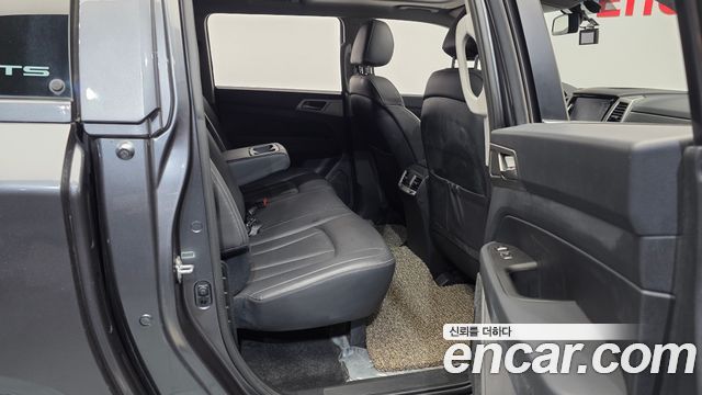 KG Mobility Rexton 2018 — photo 12
