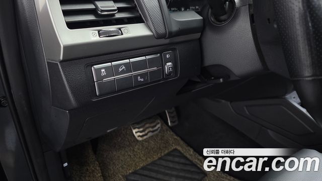 KG Mobility Rexton 2018 — photo 14