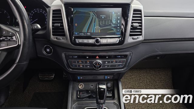 KG Mobility Rexton 2018 — photo 15