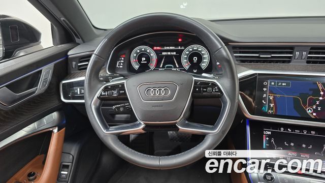 Audi A6 2022 — photo 13
