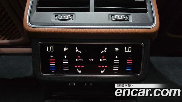 Audi A6 2022 — photo 18