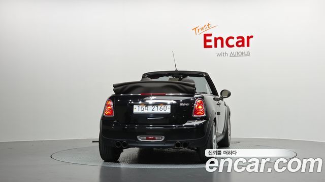 Mini Cooper Convertible 2013 — photo 4