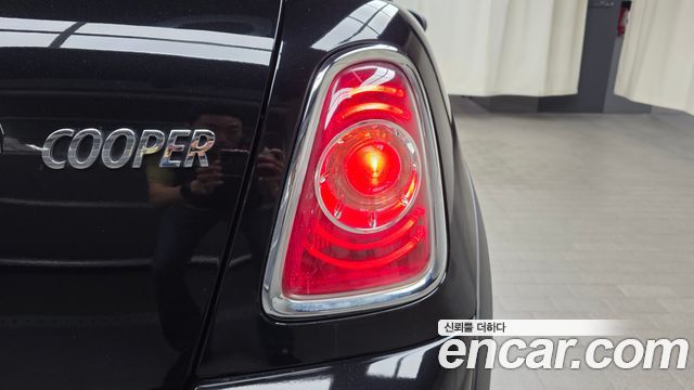 Mini Cooper Convertible 2013 — photo 9