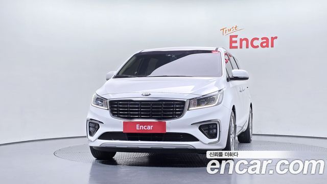 Kia Canival 2019 — photo 3