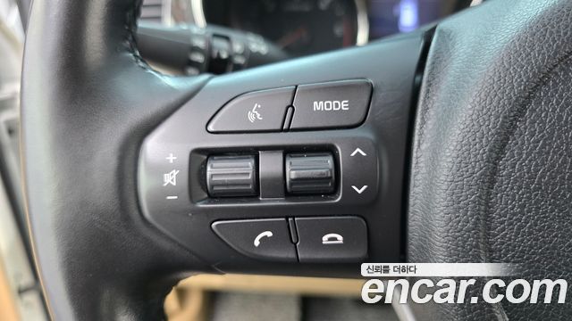 Kia Canival 2019 — photo 23