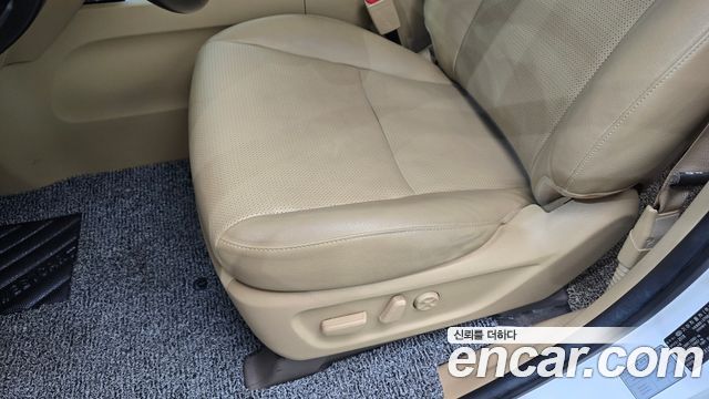 Kia Canival 2019 — photo 32