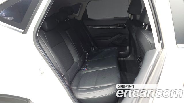 Kia Seltos 2023 — photo 18