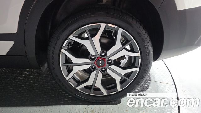 Kia Seltos 2023 — photo 7