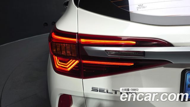Kia Seltos 2023 — photo 9