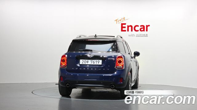 Mini Countryman 2018 — photo 4