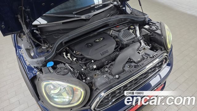 Mini Countryman 2018 — photo 6