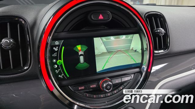 Mini Countryman 2018 — photo 21
