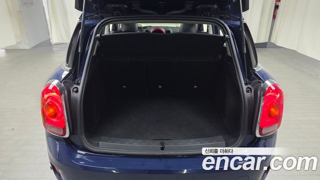 Mini Countryman 2018 — photo 22
