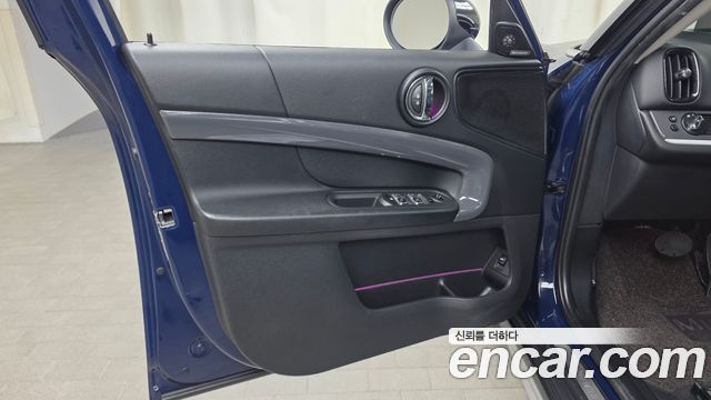 Mini Countryman 2018 — photo 14