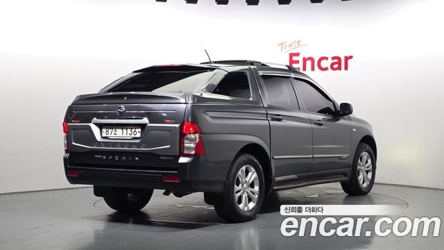 KG Mobility KORANDO 2018 — photo 2