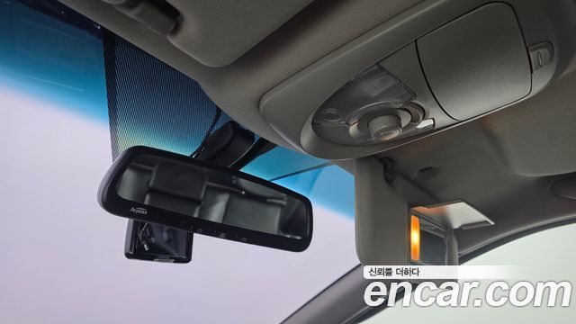 KG Mobility KORANDO 2018 — photo 17
