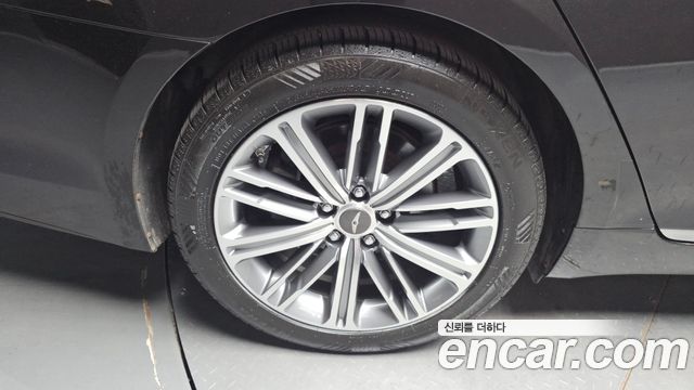 Genesis G80 2018 — photo 5