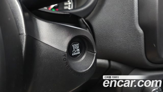Jeep Renegade 2018 — photo 28