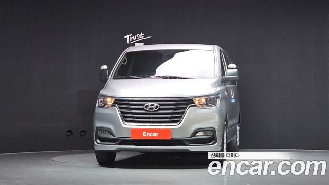 Hyundai Starex 2021 — photo 3