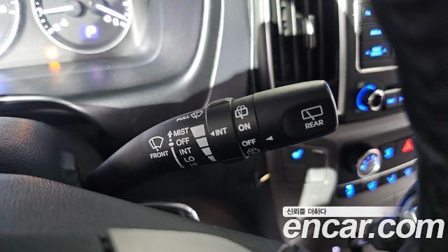 Hyundai Starex 2021 — photo 14