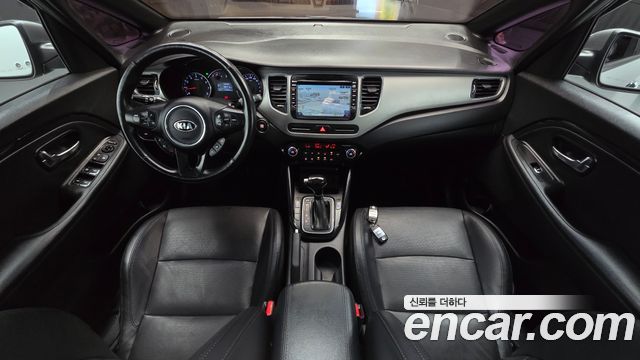 Kia Carens 2014 — photo 10