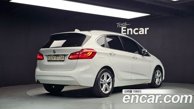 BMW 2-Series 2015 — photo 2