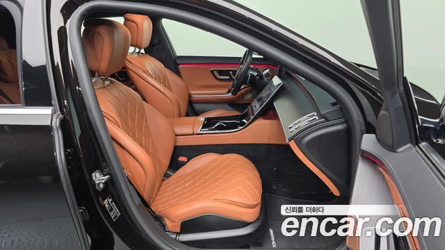 Mercedes-Benz S-Class 2021 — photo 18