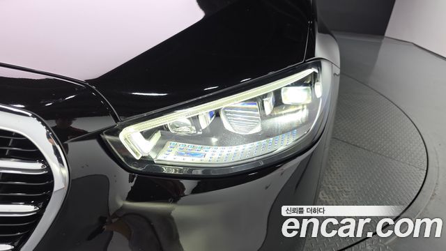 Mercedes-Benz S-Class 2021 — photo 8