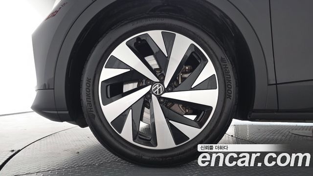 Volkswagen ID.4 2023 — photo 5
