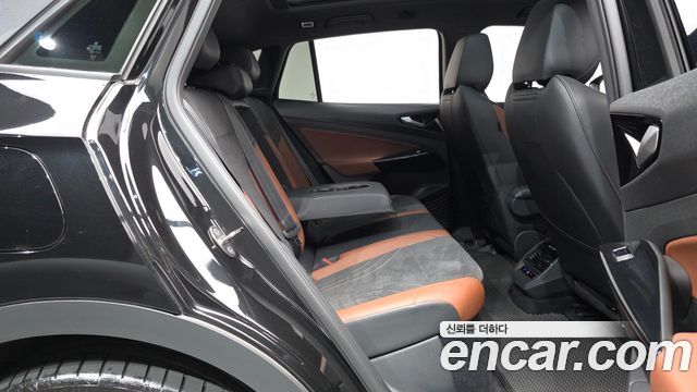 Volkswagen ID.4 2023 — photo 17