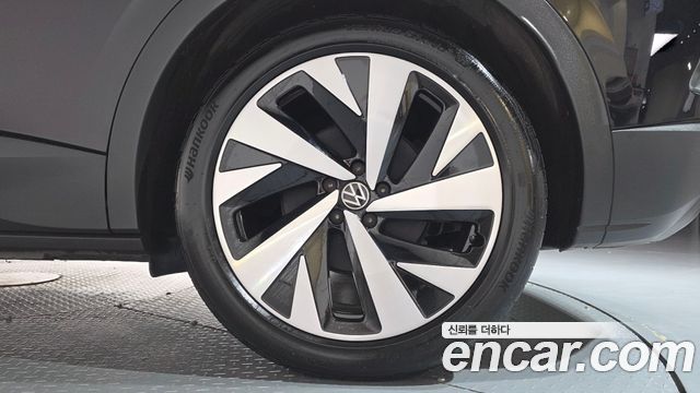 Volkswagen ID.4 2023 — photo 7