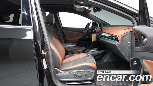 Volkswagen ID.4 2023 — photo 16
