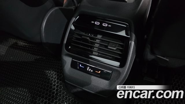 Volkswagen ID.4 2023 — photo 29