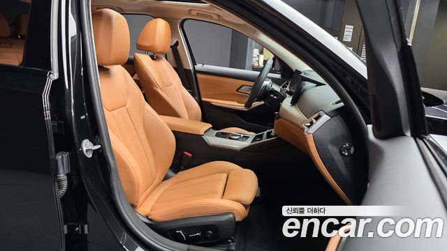 BMW 3-Series 2025 — photo 17
