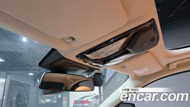 BMW 3-Series 2025 — photo 31