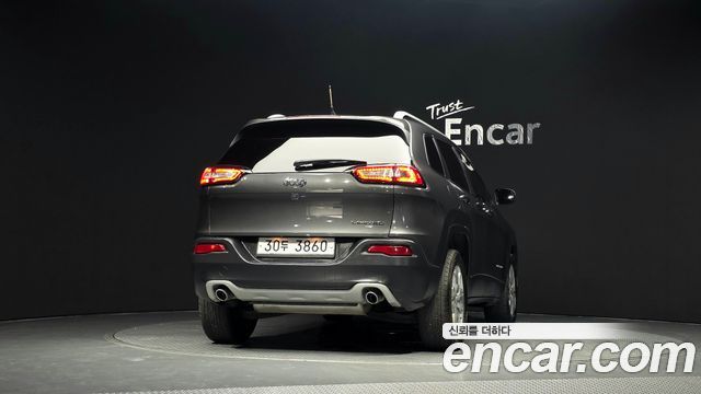 Jeep Cherokee 2014 — photo 4