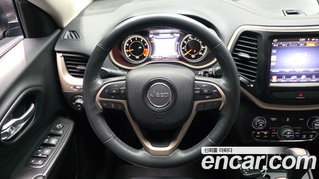 Jeep Cherokee 2014 — photo 13