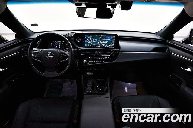 Lexus ES 2024 — photo 7