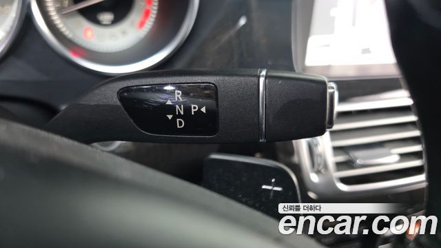 Mercedes-Benz CLS-Class 2013 — photo 9